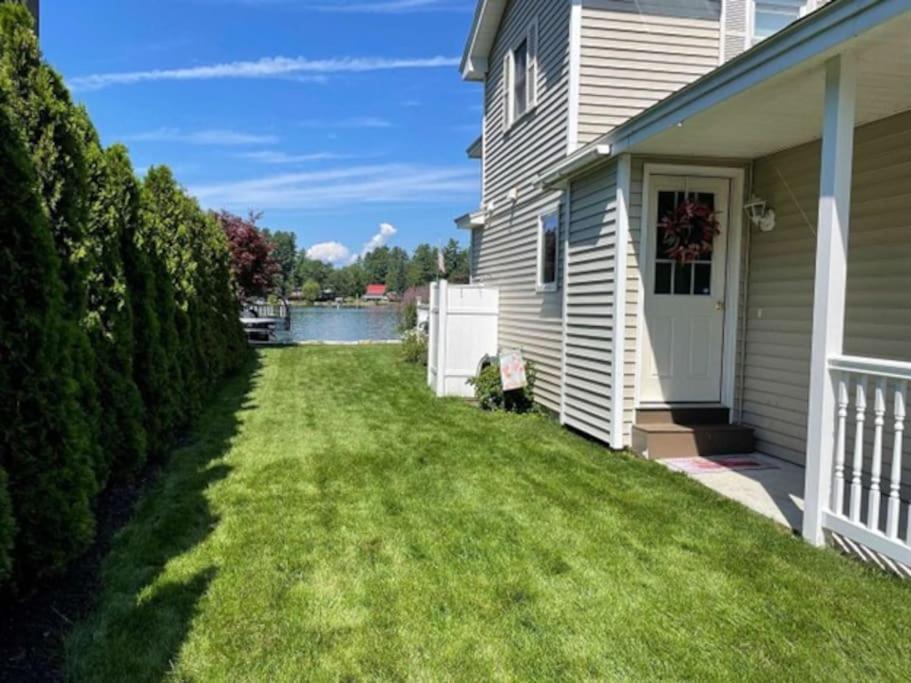 Waterfront Home With Dock Belmont Exterior photo